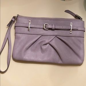 Simply Vera Vera Wang lavender wristlet/clutch
